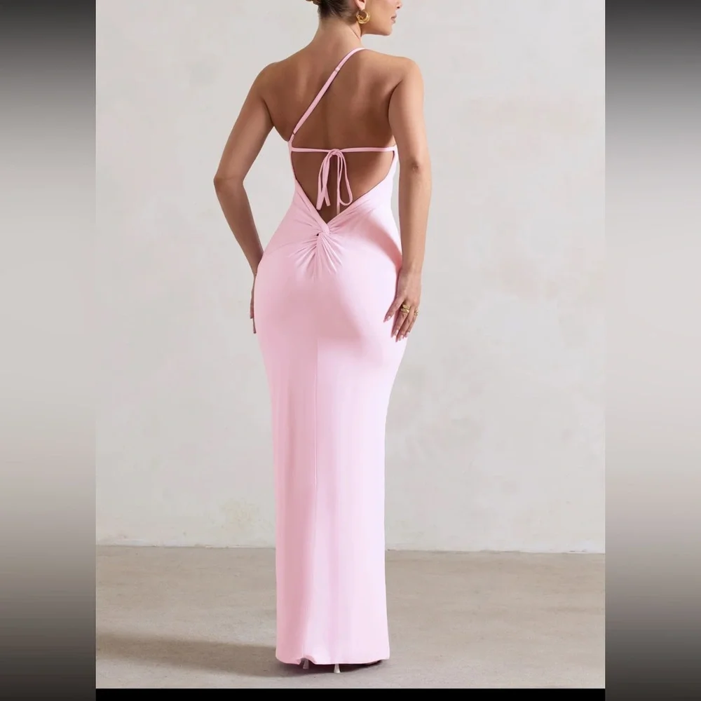 Elegant Pink One-Shoulder Dress - Picture 2 of 7